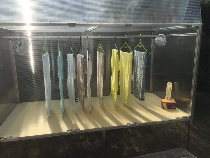自作したサンルームで洗濯物を速く乾かす方法 フレームdiyラボ