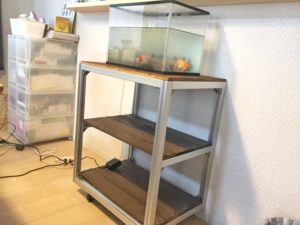 水槽台60cm をアルミフレームでおしゃれに自作diy シンプルでも100kg載せても大丈夫 フレームdiyラボ