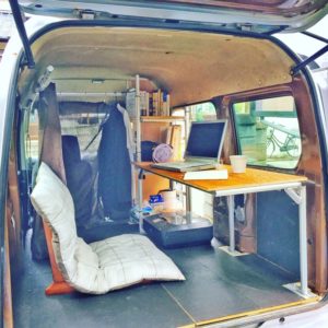 車中泊だけじゃない 軽バン 軽ワゴンで自作オフィスカーdiy フレームdiyラボ